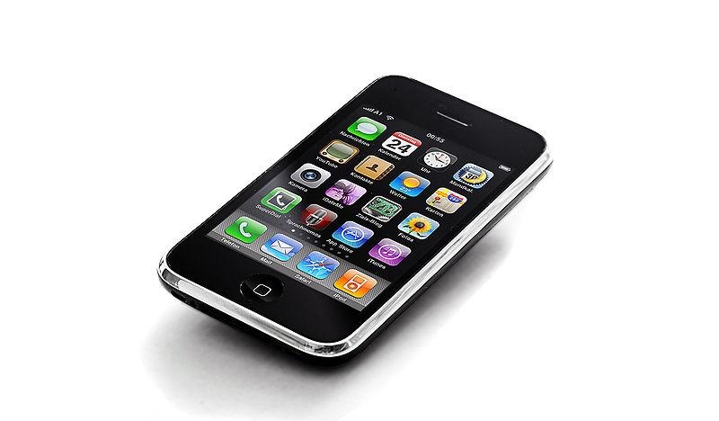 47. iPhone 3G